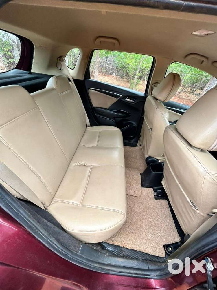 Honda Jazz 2016 Petrol Well Maintained