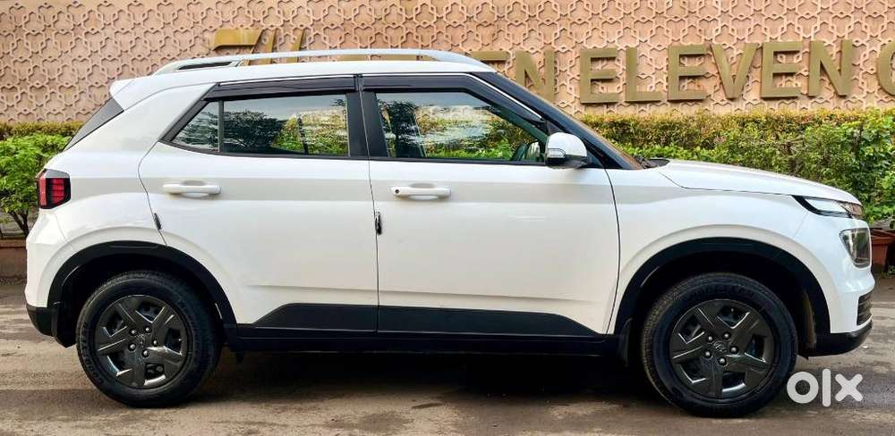 Hyundai Venue, 2024, Petrol