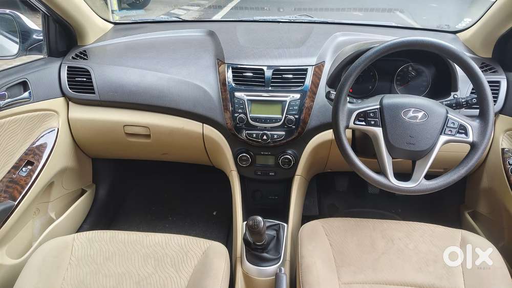 Hyundai Verna Fluidic 1.6 Vtvt Sx, 2014, Petrol
