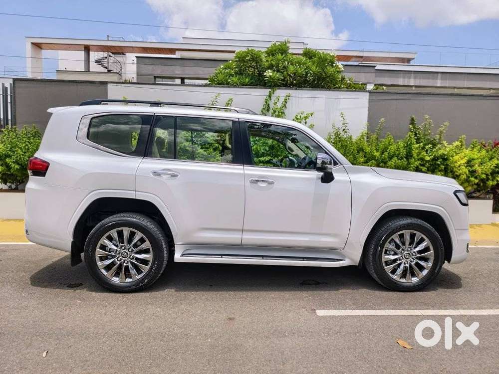 Toyota Land Cruiser 3.3 Zx Diesel, 2025, Diesel