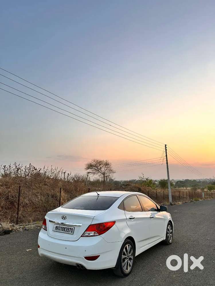 Hyundai Verna Top Model