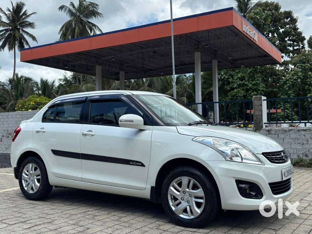 Maruti Suzuki Dzire 1.2 Zxi, 2012, Petrol