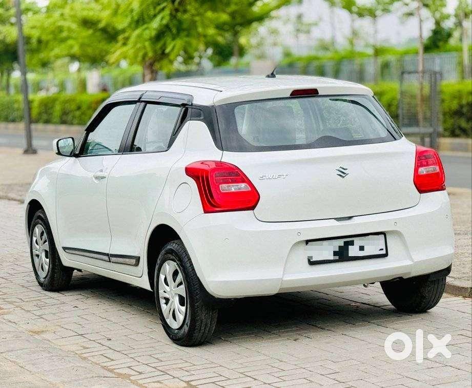 Maruti Suzuki Swift Vxi Optional, 2022, Petrol
