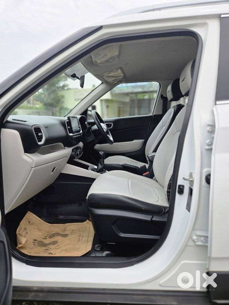 Hyundai Venue S 1.2 Petrol, 2023, Petrol