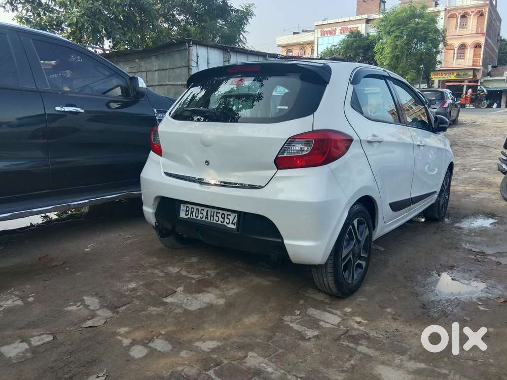 Tata Tiago 1.05 Revotorq Xz Plus Dualtone, 2020, Petrol