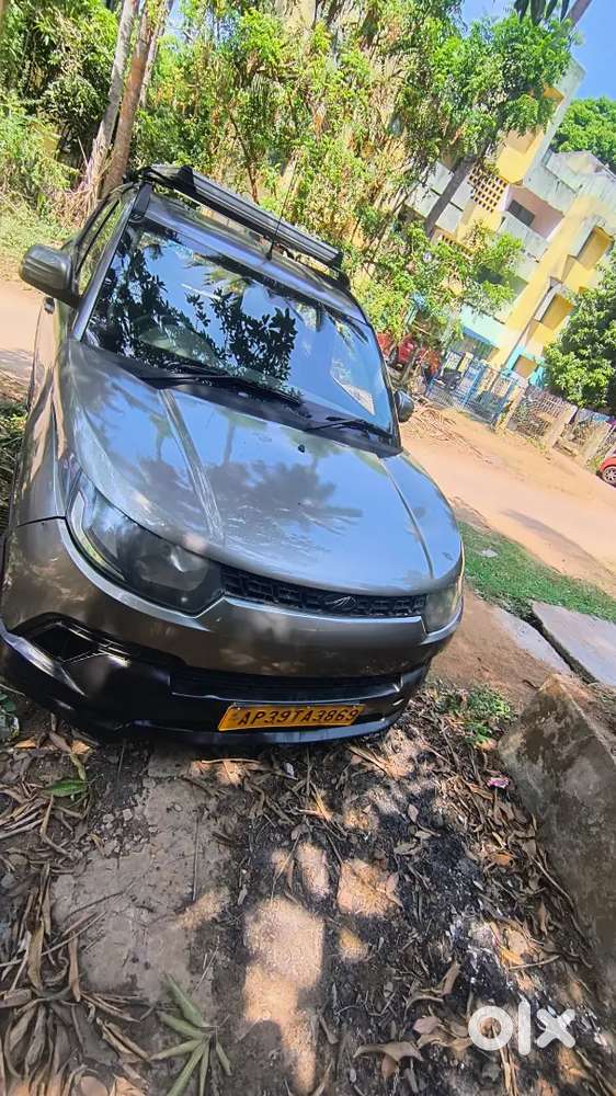 Mahindra Kuv 100 2017 Diesel 97882 Km Driven