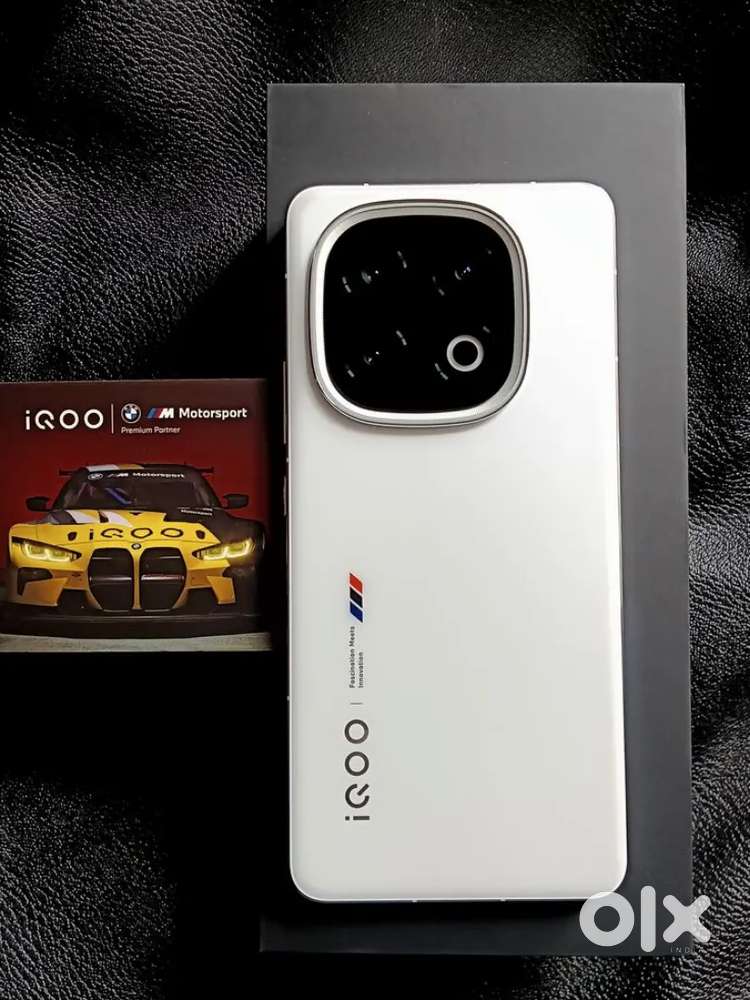 iQOO 13 Mobile BMW Edition - Mobile Phones - 1825111760