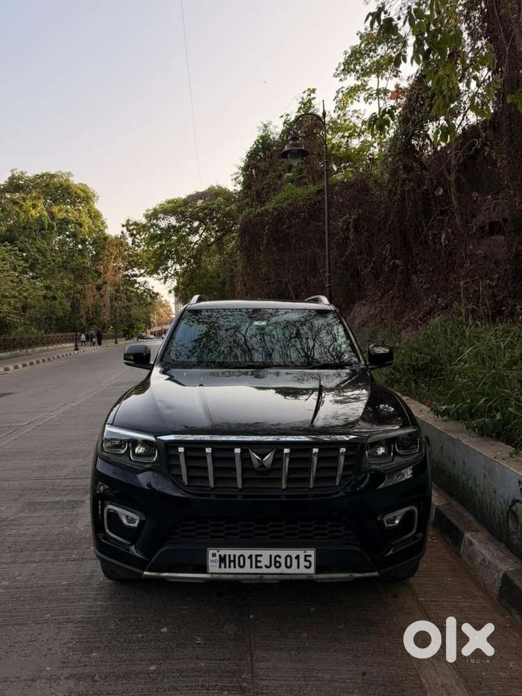 2023 Mahindra Scorpio-n Z8 At Diesel  29,800 Km  1st Owner