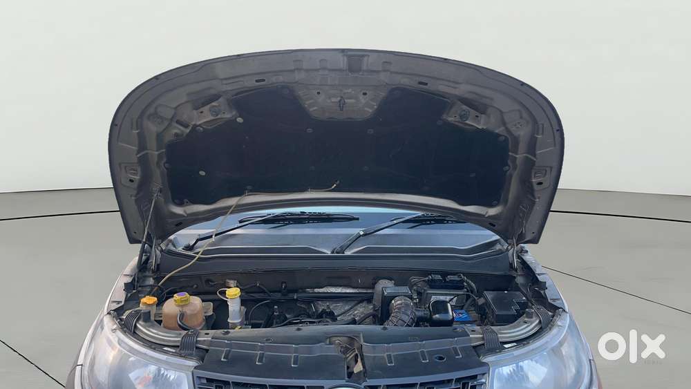 Mahindra Kuv 100 Mfalcon G80 K4 Plus, 2016, Petrol