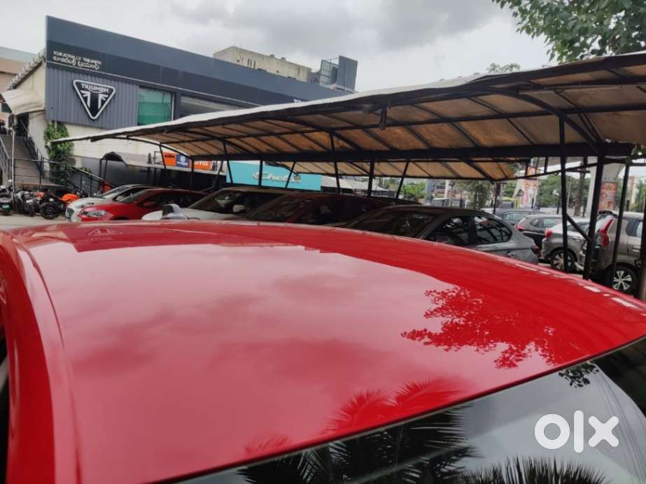 Skoda Slavia Ambition 1.0l Tsi At, 2022, Petrol