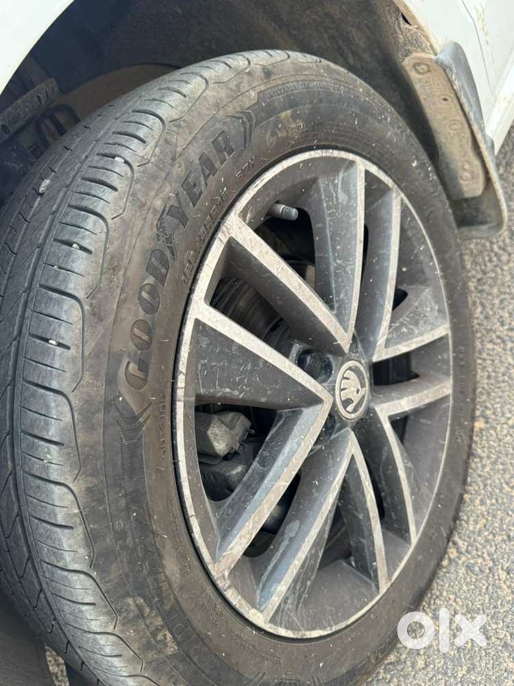 Skoda Rapid Monte Carlo 2020 Petrol Manual