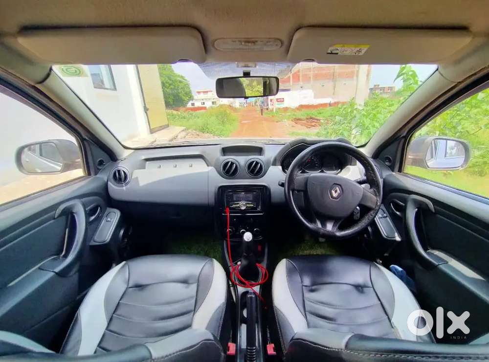 Renault Duster 2015 Diesel 122000 Km Driven