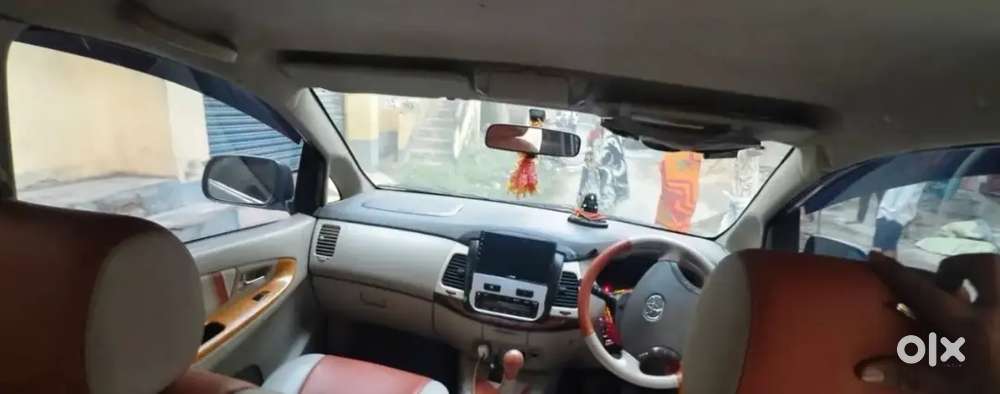 Toyota Innova 2011 Diesel 96042 Km Driven