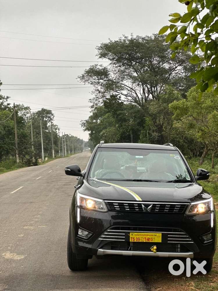 Mahindra Xuv300 Turbosport 2023 Diesel 36000 Km Driven