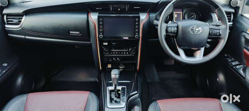Toyota Fortuner Legender 4x2 At 2.8, 2025, Diesel