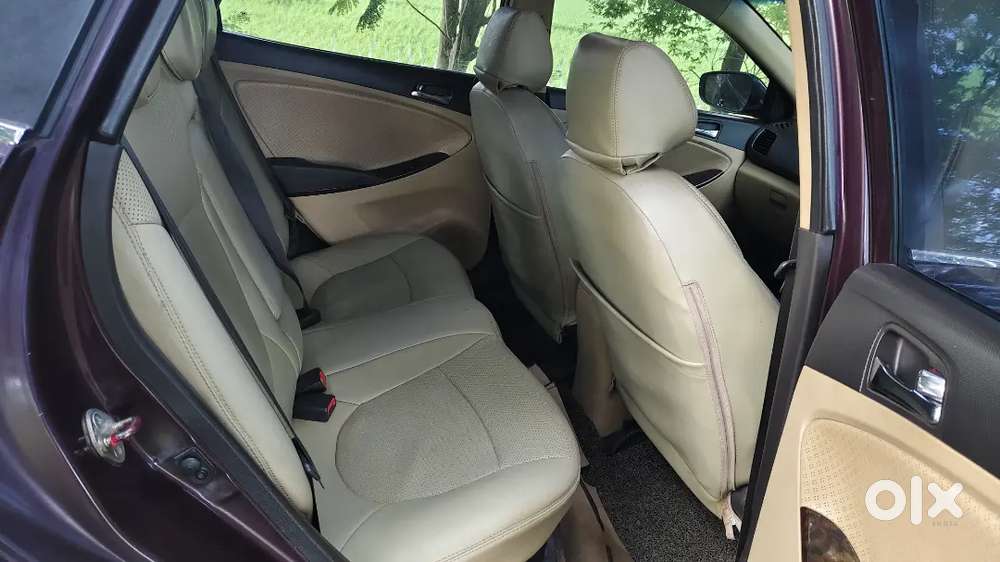 Hyundai Fluidic Verna 2012