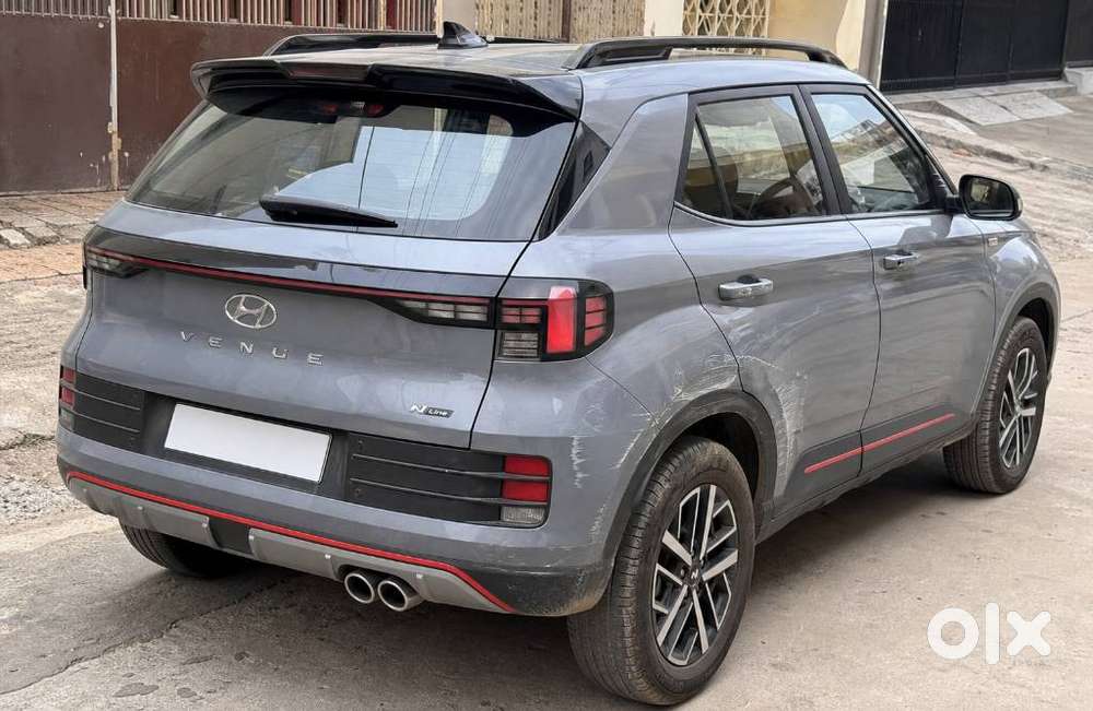 Hyundai Venue, 2025, Petrol