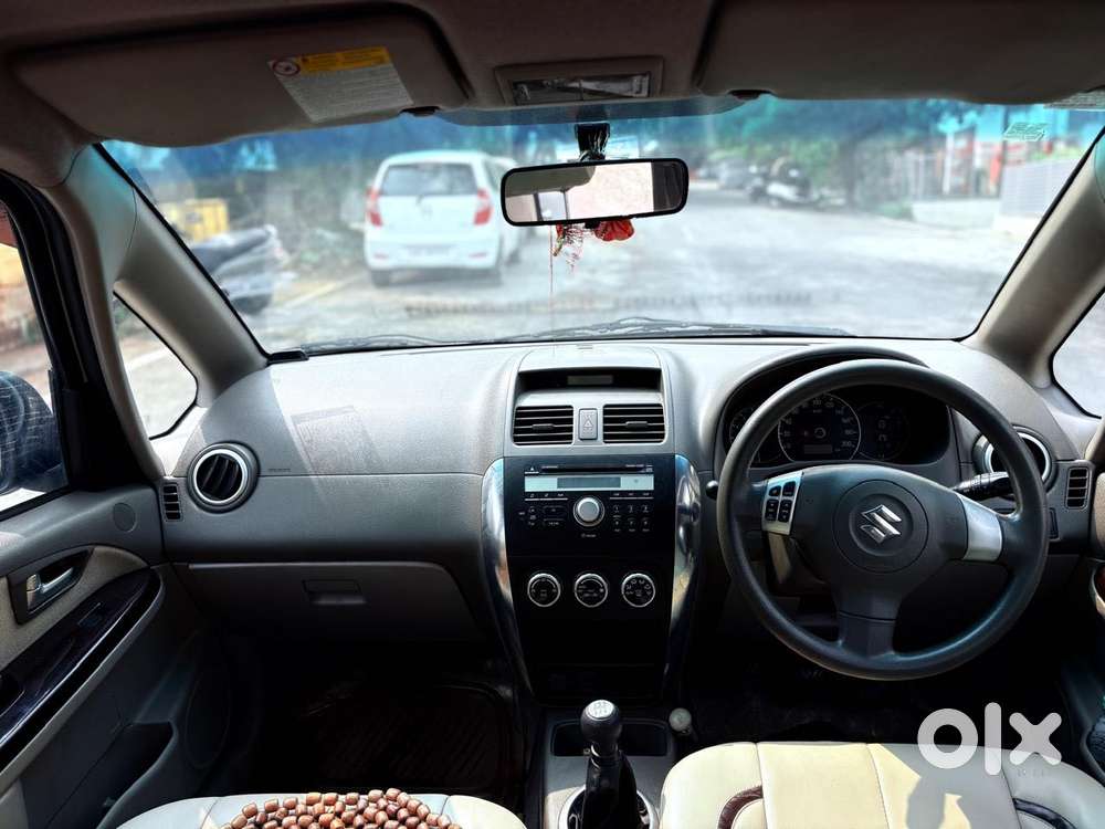 Maruti Suzuki Sx4 2007-2012 Zxi With Leather Bsiii, 2011, Petrol
