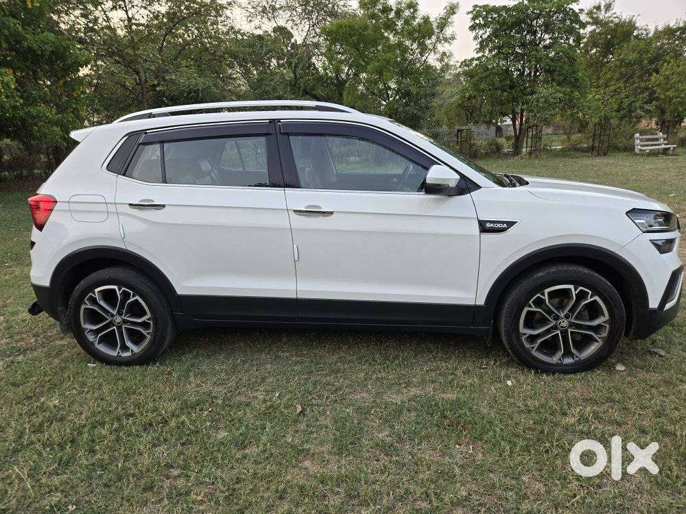 Skoda Kushaq 1.0 Tsi Style At (6 Airbags), 2021, Petrol
