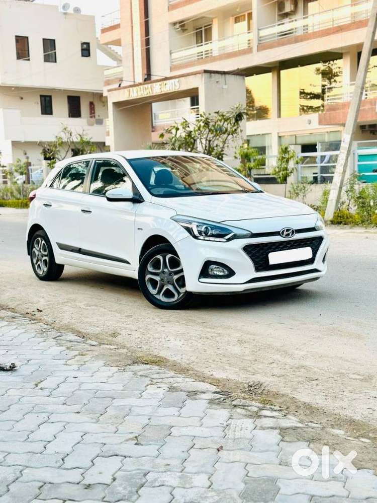 Hyundai Elite I20 Asta Option Cvt, 2019, Petrol