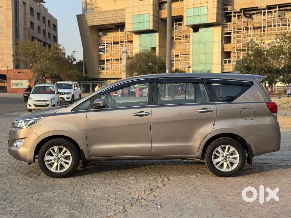 Toyota Innova Crysta 2.4 Gx Mt, 2019, Diesel