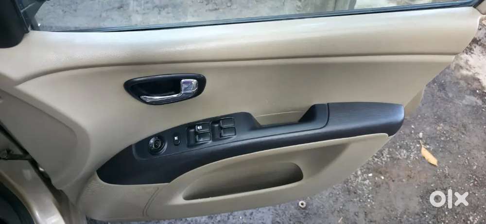 Hyundai I10 2011petrol Well Maintained