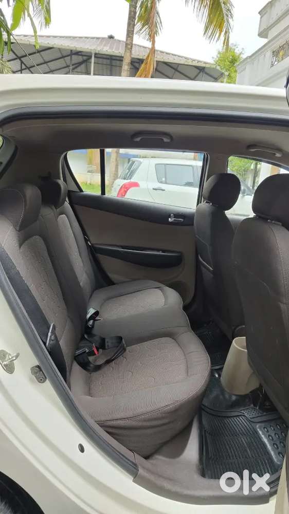 Hyundai I20 2011 Diesel 77000 Km Driven