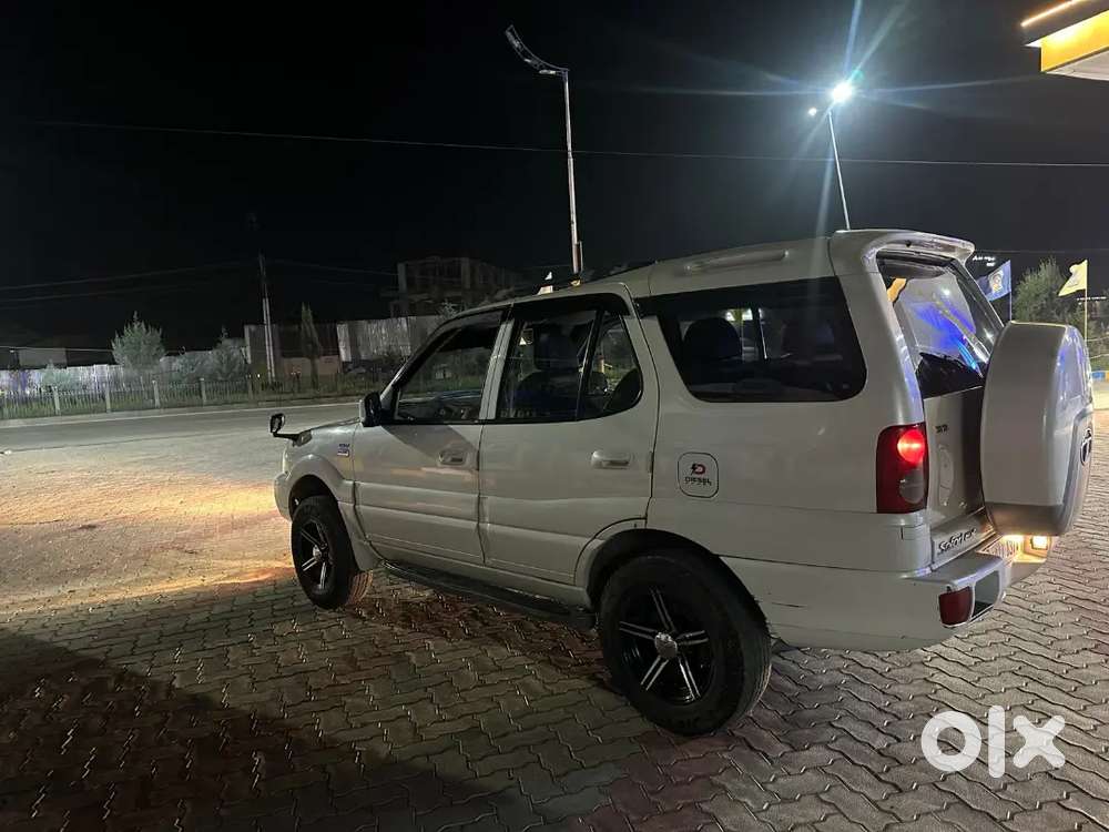 Tata Safari 2012 Diesel 82000 Km Driven
