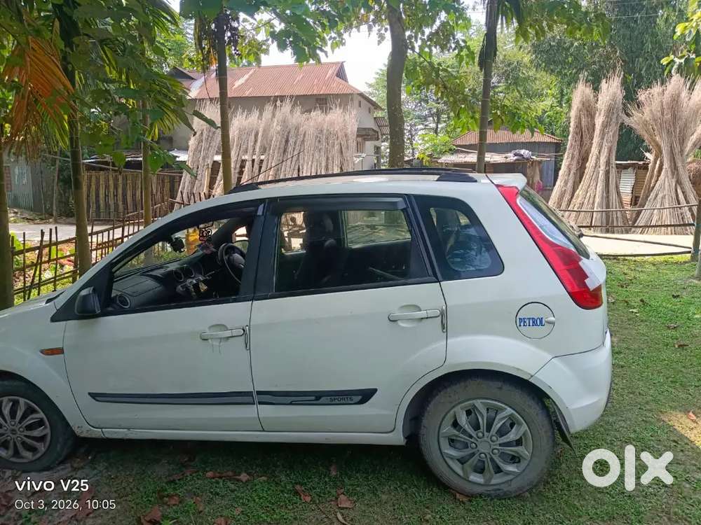 Ford Figo 2010 Petrol