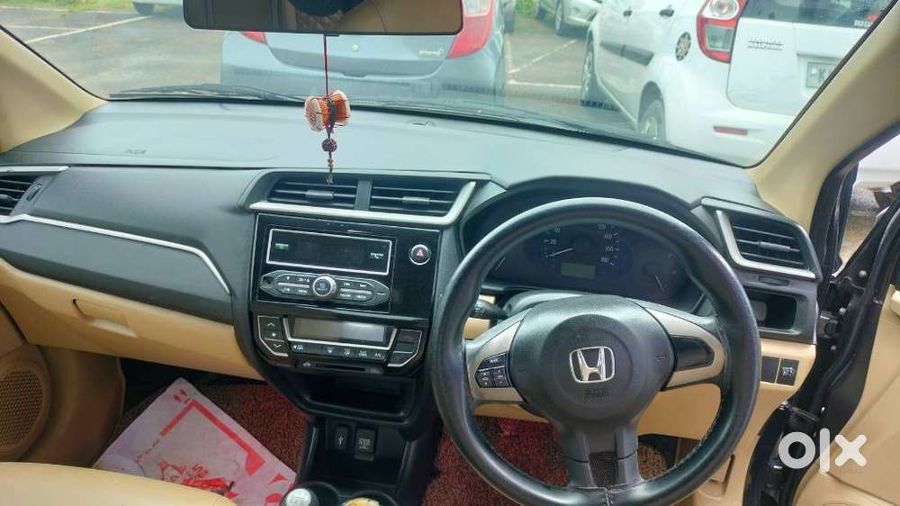 Honda Amaze, 2017, Petrol