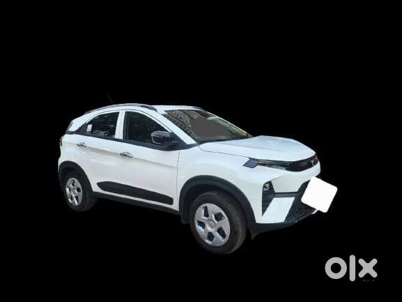 Tata Nexon Xz Plus (hs), 2025, Cng & Hybrids