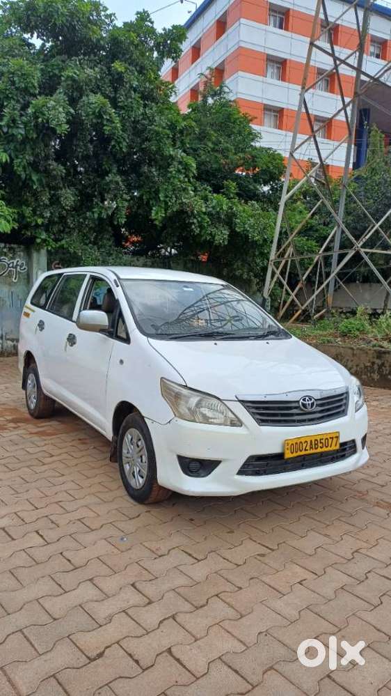 Toyota Innova 2.5 G (diesel) 7 Seater, 2016, Diesel