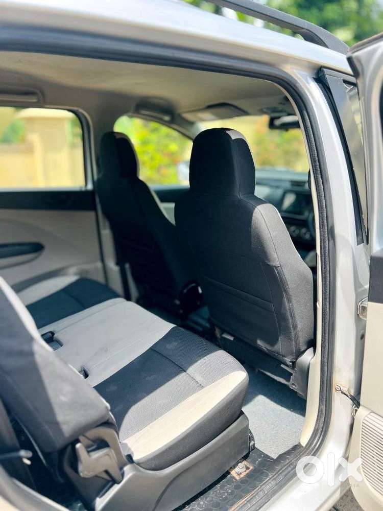 Renault Triber Rxt, 2019, Petrol