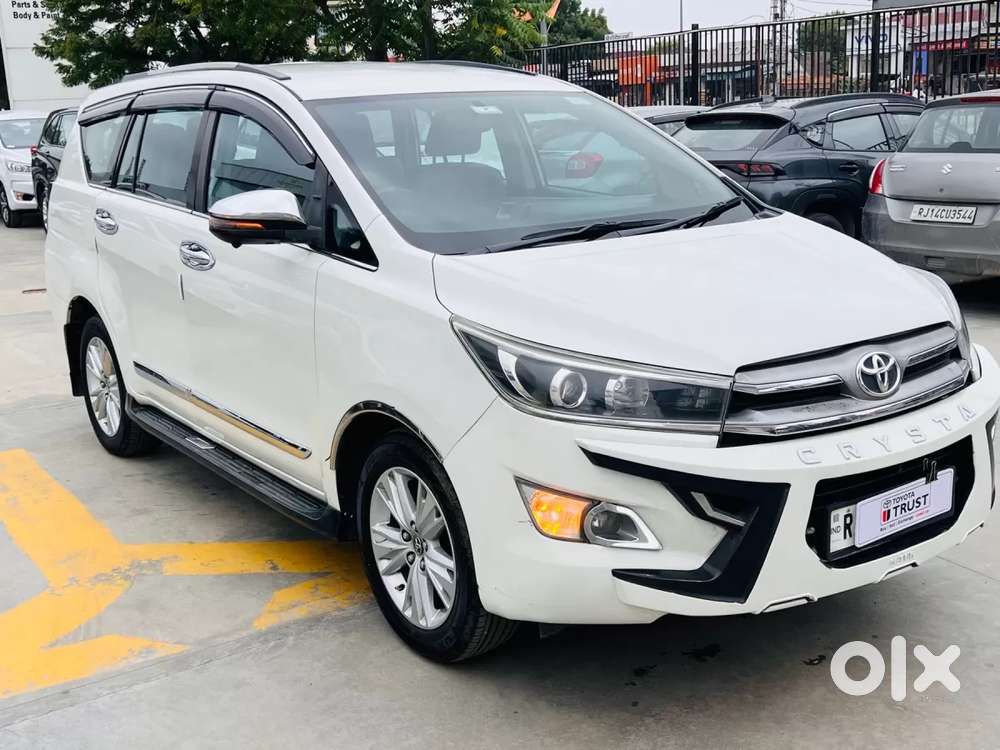 Toyota Innova Crysta 2.8 Zx At 7 Seater, 2018, Diesel
