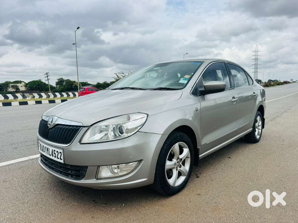 Skoda Rapid 1.6 Elegance Manual 2014