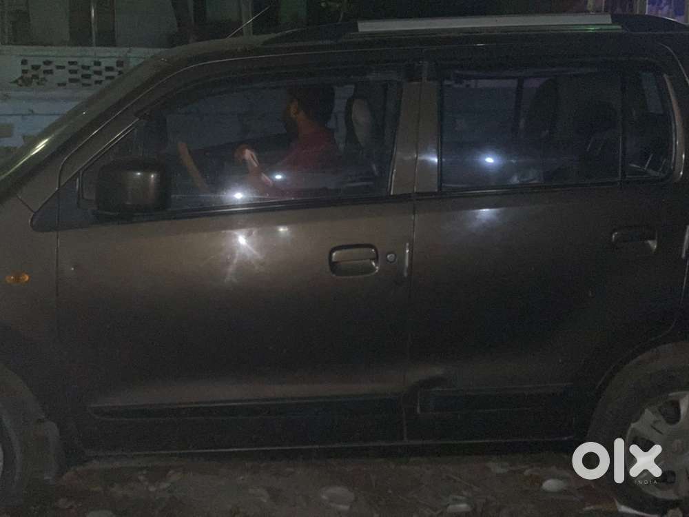 Maruti Suzuki Wagon R 2015 Petrol Well Maintained