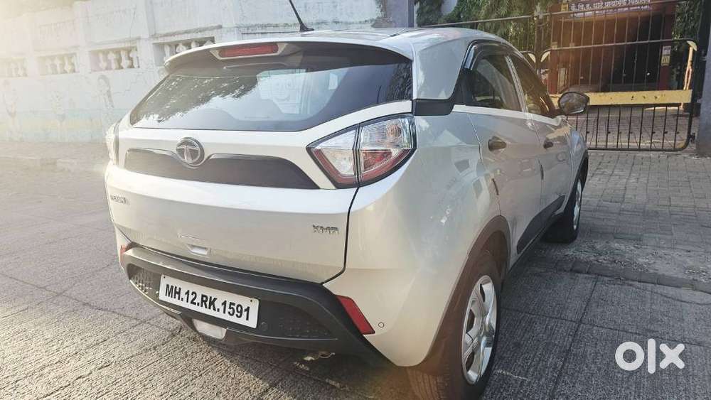 Tata Nexon 1.2 Revotron Xma Amt (s), 2019, Diesel