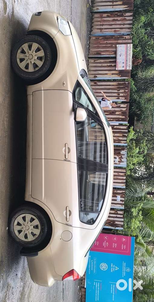 Maruti Suzuki Sx4 Vxi Bsiv, 2013, Petrol