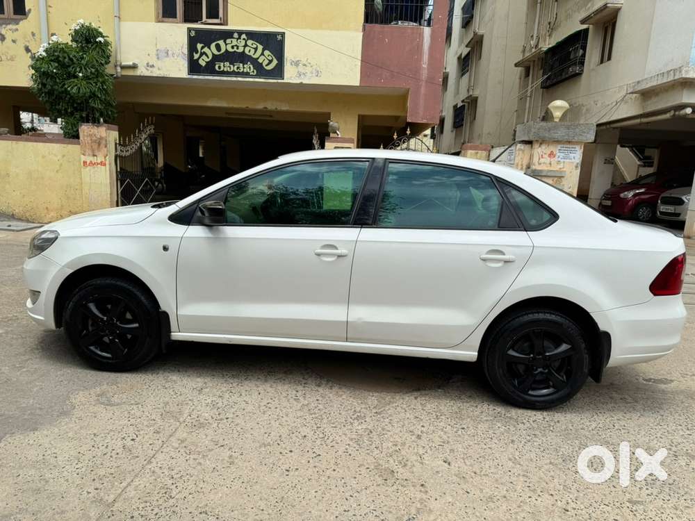 Skoda Rapid 2014 Diesel Well Maintained