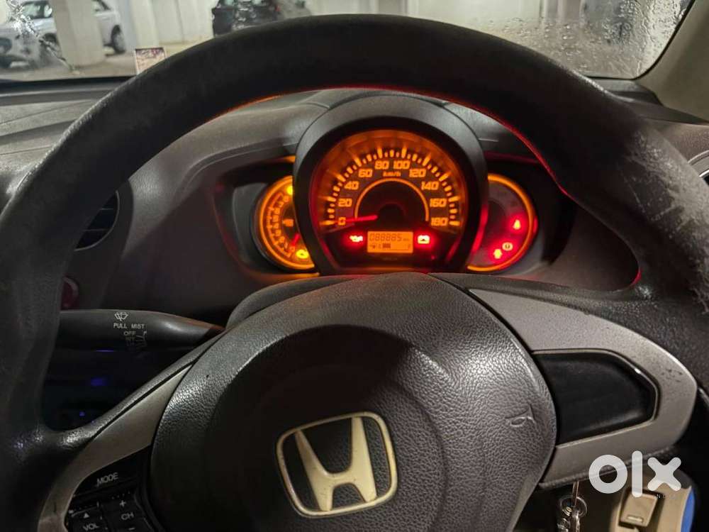 Honda Brio Petrol 88900 Km Driven