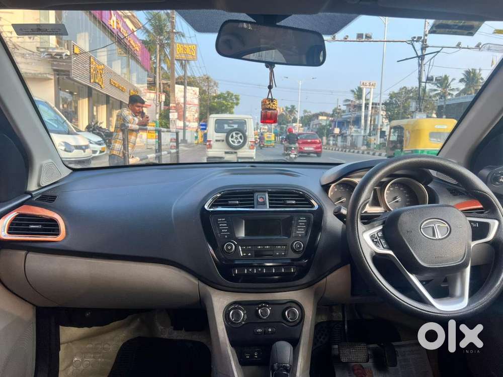 Tata Tiago 1.2 Revotron Xza, 2017, Petrol
