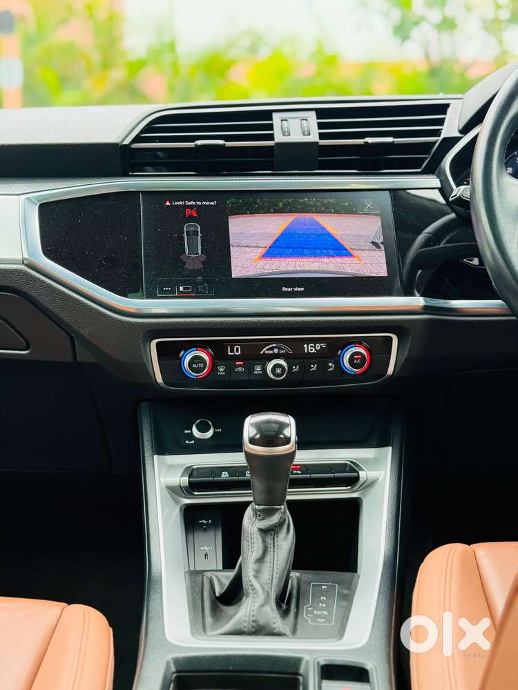 Audi Q3 40 Tfsi Premium Plus, 2023, Petrol