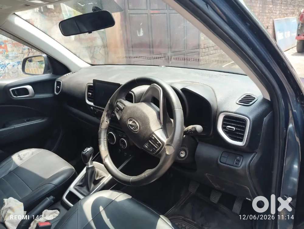 Hyundai Venue 2020 Diesel 79000 Km Driven