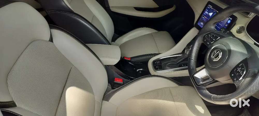 Mg Astor 2023 Petrol 14000 Km Driven