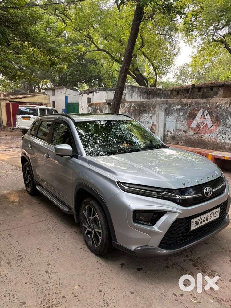 Toyota Urban Cruiser Hyryder 2023 Petrol Well Maintained
