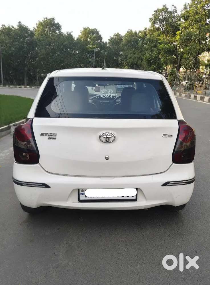 Toyota Etios Liva 2013 Diesel