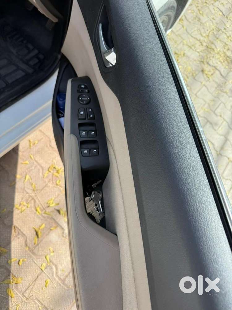 Hyundai Verna 2022 Petrol Well Maintained