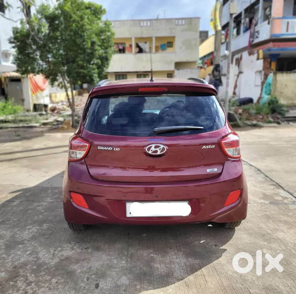 Hyundai Grand I10 2015 Petrol 98000 Km Driven