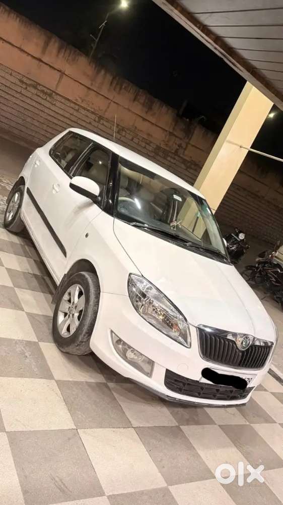 Skoda Fabia 2011 Diesel 83000 Km Driven