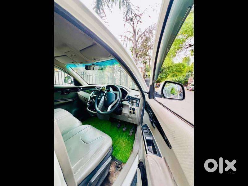 Mahindra Kuv100 Nxt 1.2 K8 Plus Diesel 6 Str, 2017, Diesel